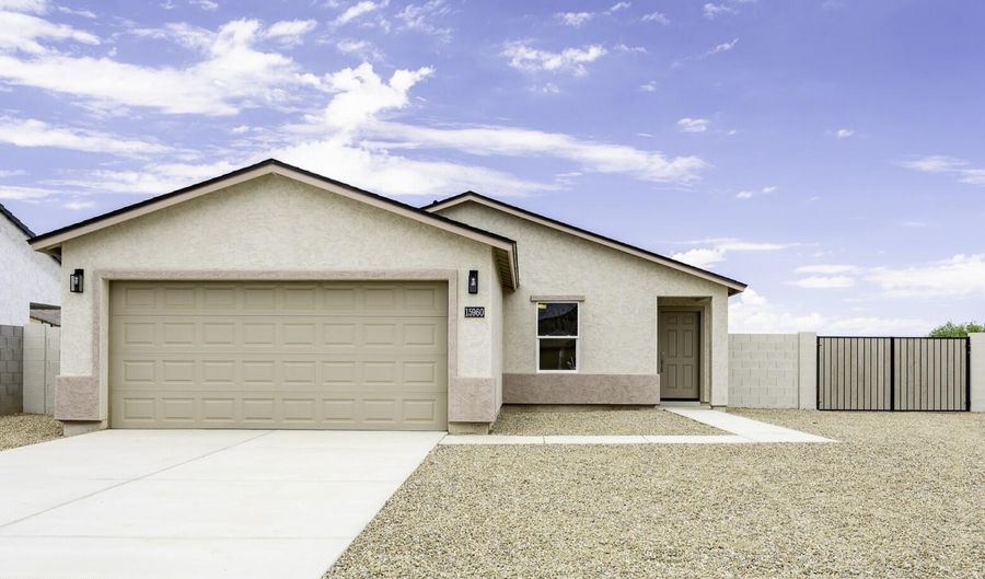 15960 S STEVENS Pl, Arizona City, AZ 85123 - 3 Beds, 2 Bath