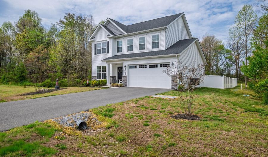 28008 KING FARMS Rd, Laurel, DE 19956 - 4 Beds, 3 Bath
