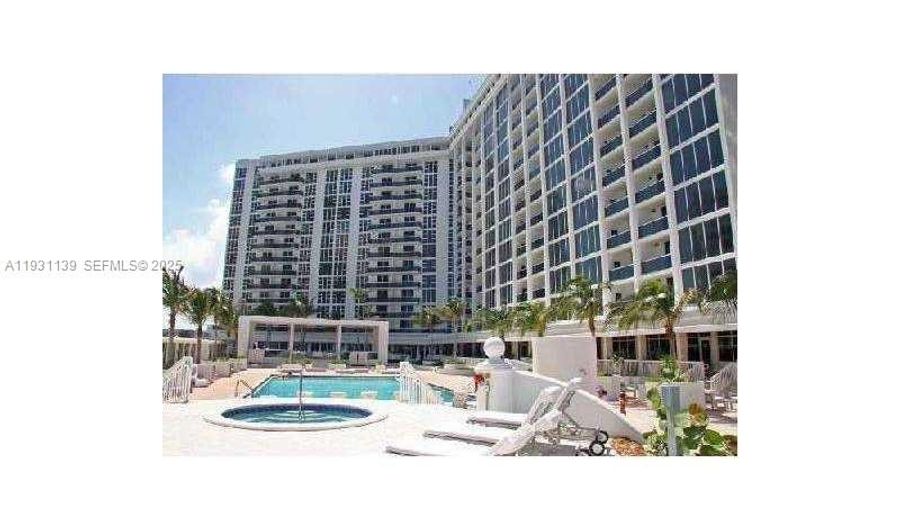 10275 Collins Ave 715, Bal Harbour, FL 33154 - 1 Beds, 2 Bath