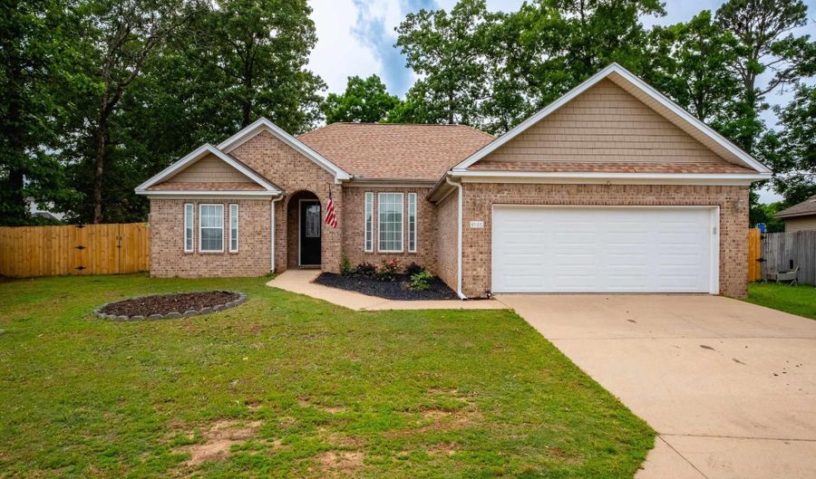 4505 Hollow Bend Dr, Alexander, AR 72002 - 3 Beds, 2 Bath