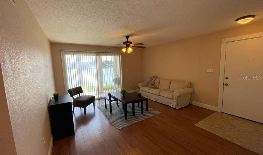524 ORANGE Dr 11, Altamonte Springs, FL 32701 - 2 Beds, 2 Bath