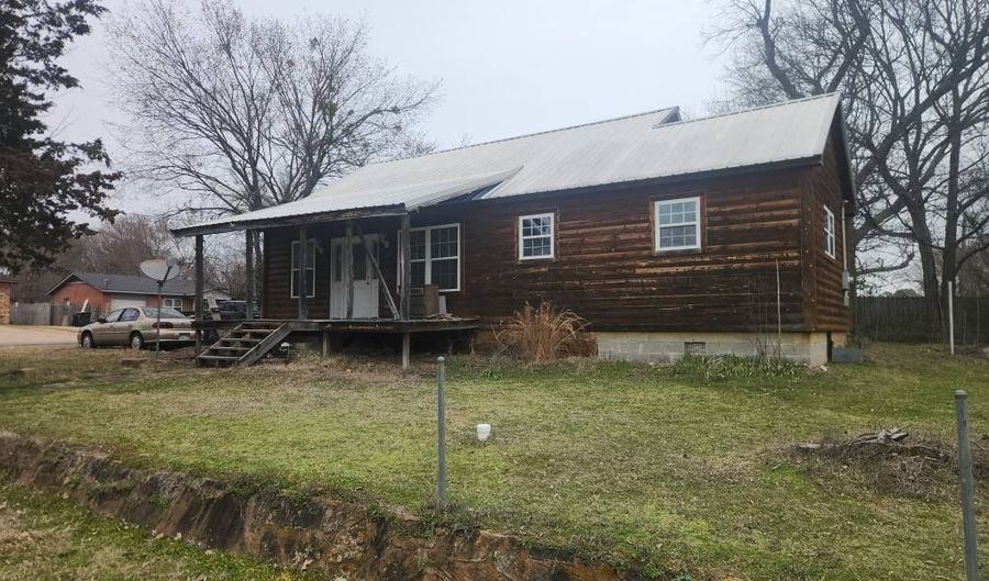 410 NW C St, Antlers, OK 74523 - 2 Beds, 2 Bath