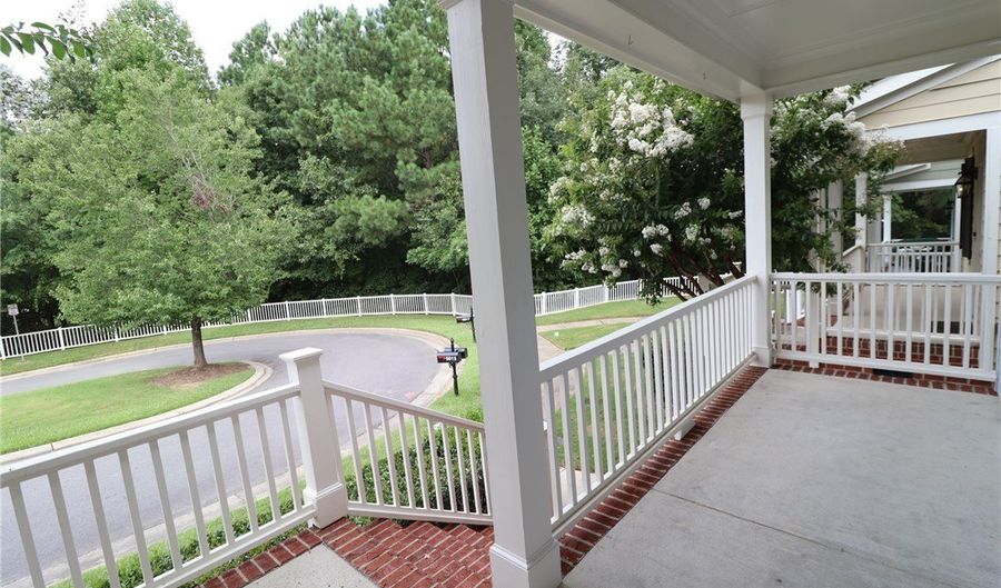 5013 Sunny Creek Ln, Apex, NC 27502 - 3 Beds, 3 Bath