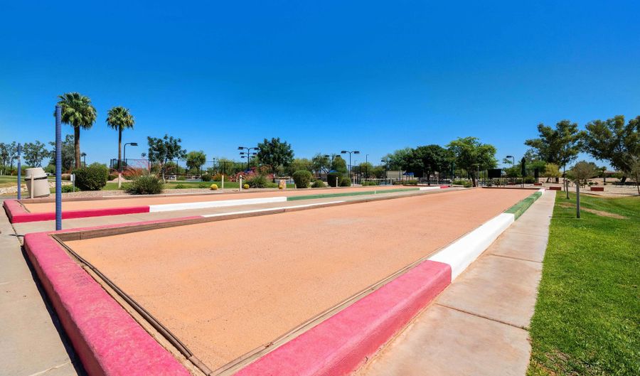3462 E CHERRY HILLS Pl, Chandler, AZ 85249 - 2 Beds, 2 Bath