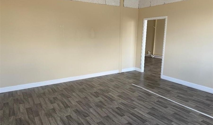 104 Us Highway 27 S, Avon Park, FL 33825 - 0 Beds, 1 Bath