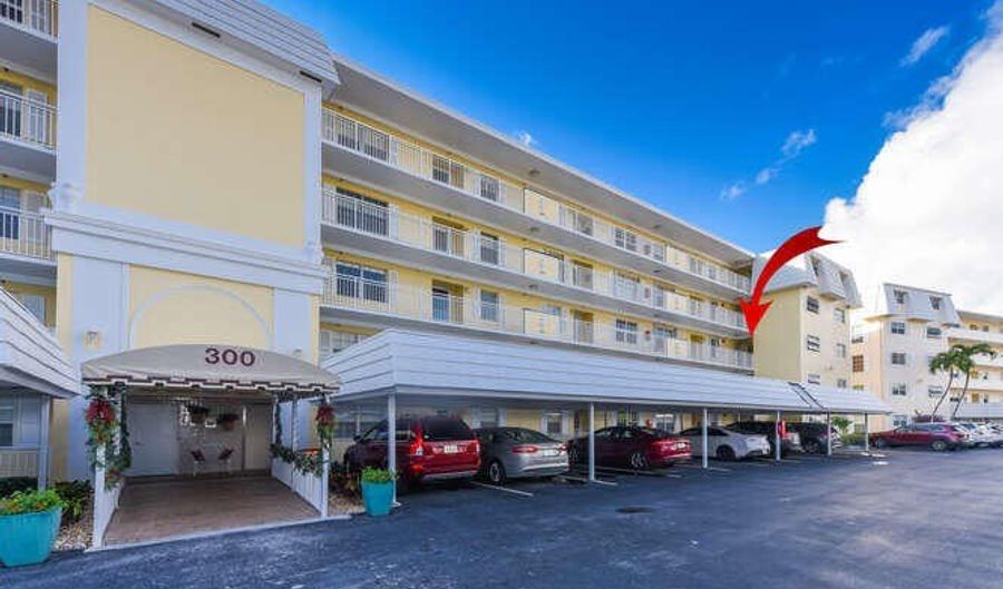 300 John F Kennedy Dr 208, Atlantis, FL 33462 - 3 Beds, 2 Bath