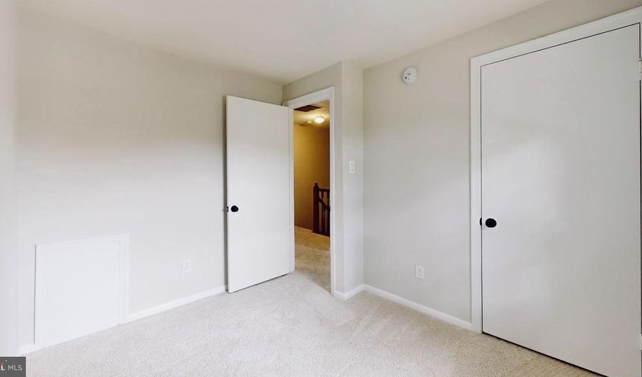 6542 BIRCHLEIGH Way, Alexandria, VA 22315 - 3 Beds, 4 Bath