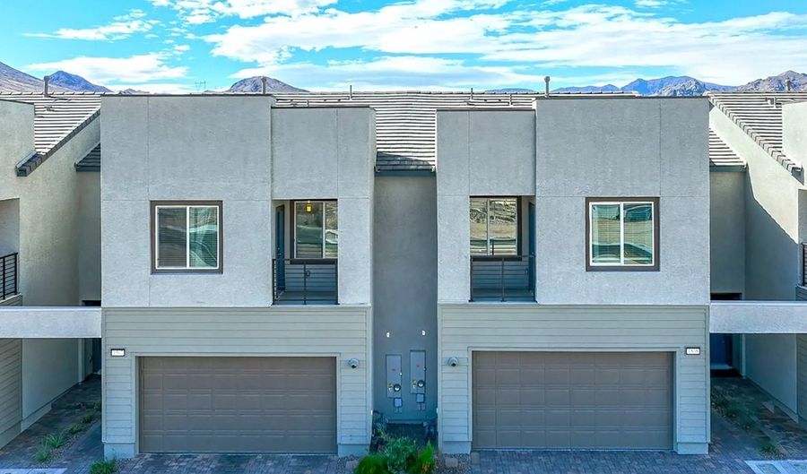 1550 MARIA CROSSING Ave, Henderson, NV 89002 - 2 Beds, 3 Bath