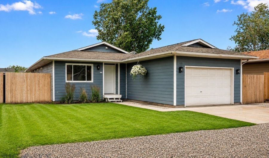 109 8th St, Belgrade, MT 59714 - 4 Beds, 3 Bath