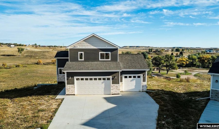 152 White Tail Ct, Buffalo, WY 82834 - 3 Beds, 3 Bath