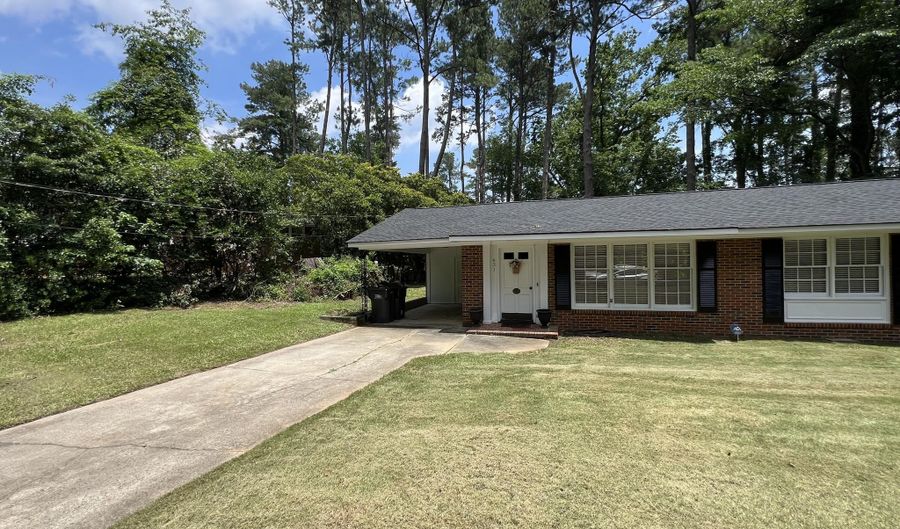 631 Carlton Dr, Augusta, GA 30909 - 3 Beds, 2 Bath