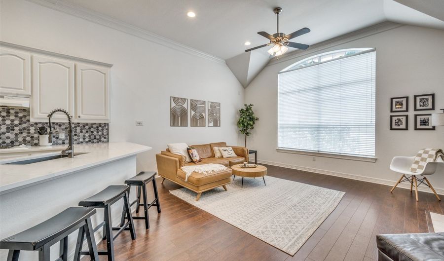 4119 Juliard Dr, Addison, TX 75001 - 2 Beds, 2 Bath
