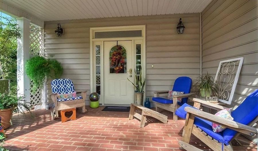 37 Queens Ct, Augusta, GA 30909 - 3 Beds, 3 Bath