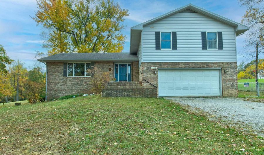 10300 E Schnellville Rd, Birdseye, IN 47513 - 4 Beds, 3 Bath