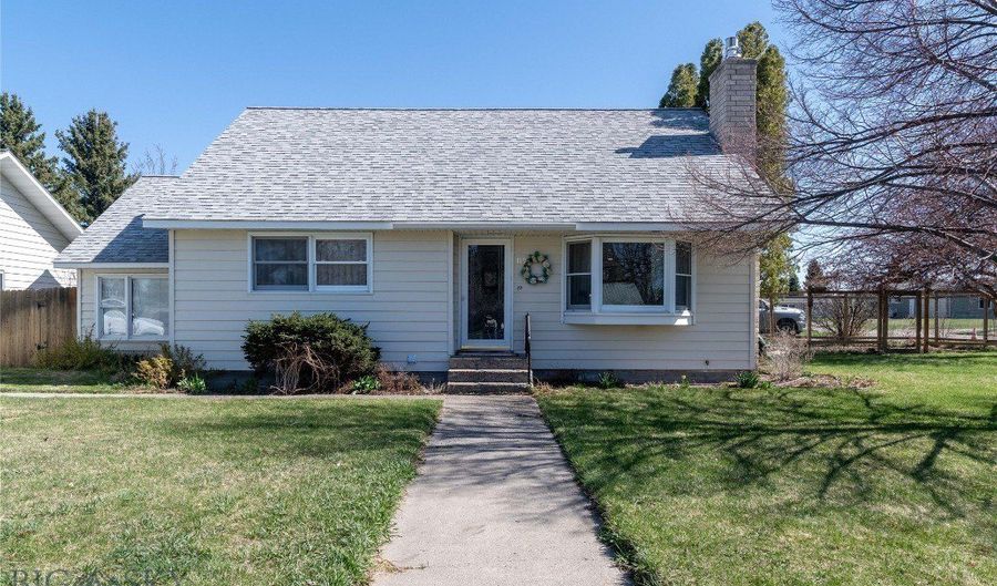 119 W 8th, Big Timber, MT 59011 - 5 Beds, 3 Bath