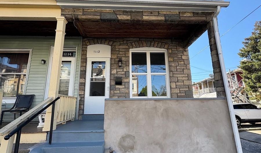 1112 ROBESON St, Reading, PA 19604 - 5 Beds, 2 Bath