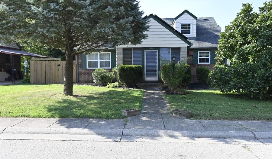 423 W Catherine St, Batesville, IN 47006 - 3 Beds, 3 Bath