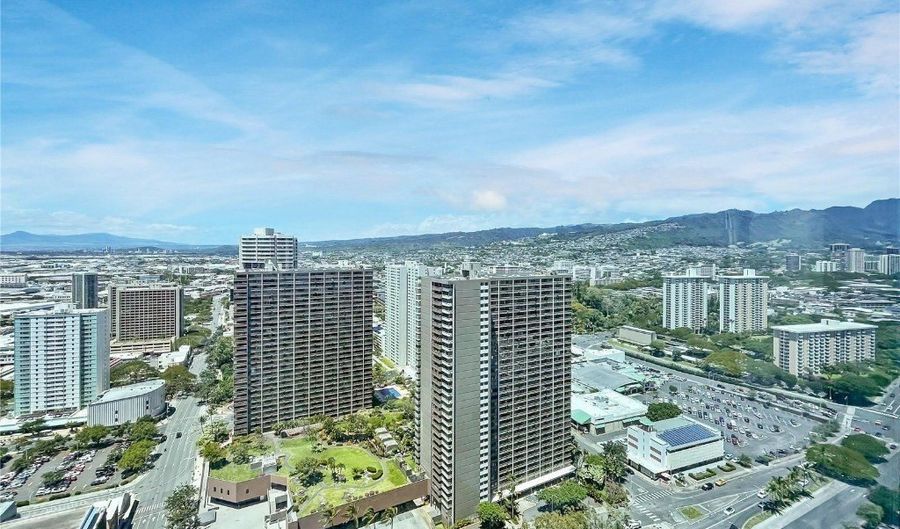 1200 Queen Emma St 3601, Honolulu, HI 96813 - 2 Beds, 2 Bath