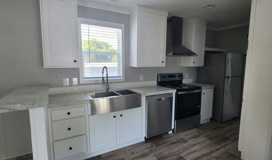 664 Linda Ln LI664, Auburndale, FL 33823 - 2 Beds, 2 Bath