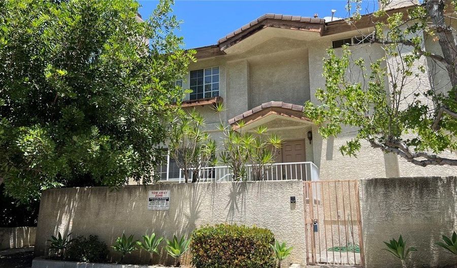 1037 Sunset Blvd C, Arcadia, CA 91007 - 3 Beds, 3 Bath