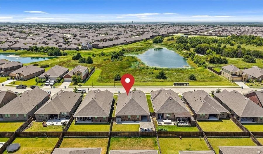 4096 Ellinger Dr, Heath, TX 75126 - 4 Beds, 3 Bath