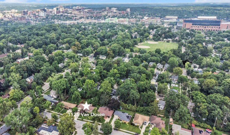 1125 Van Dusen Dr, Ann Arbor, MI 48103 - 3 Beds, 2 Bath