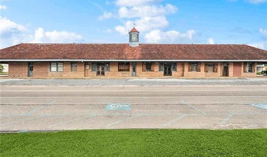413 AUSTIN St, Bogalusa, LA 70427 - 0 Beds, 0 Bath