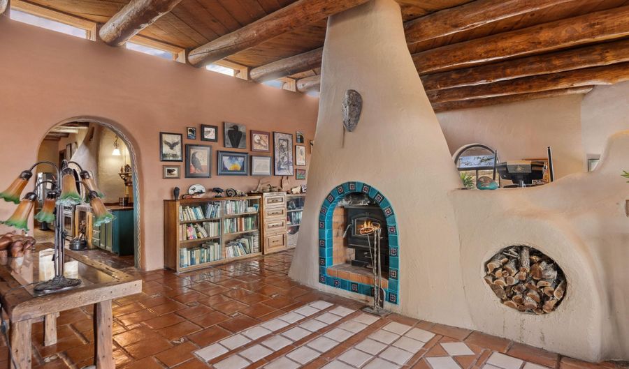 36100 S CAMINO TRES CERROS Rd, Amado, AZ 85645 - 3 Beds, 2 Bath