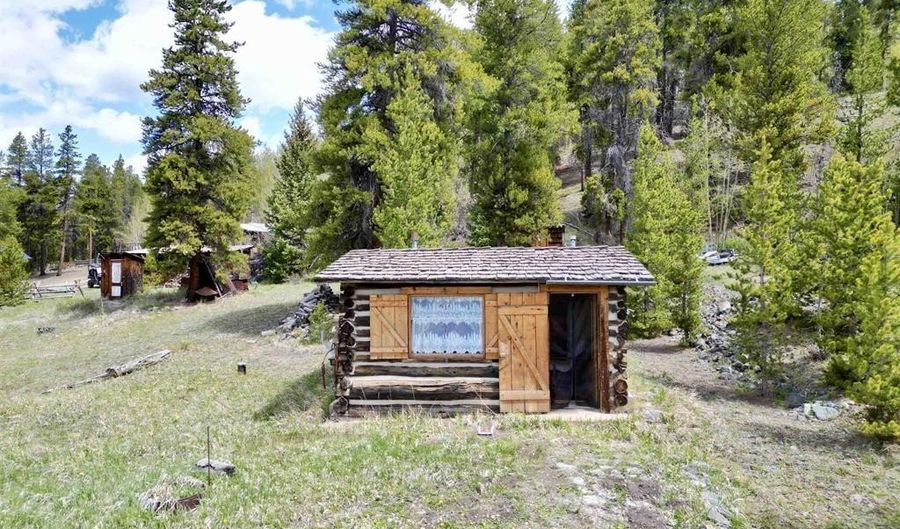 103 Main St, Almont, CO 81210 - 1 Beds, 0 Bath