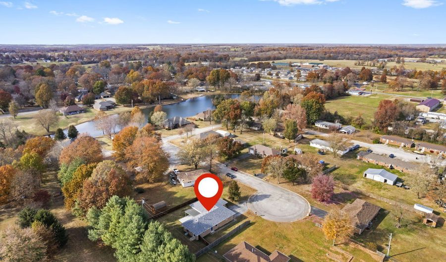 1006 Baretta Ct, Aurora, MO 65605 - 3 Beds, 0 Bath