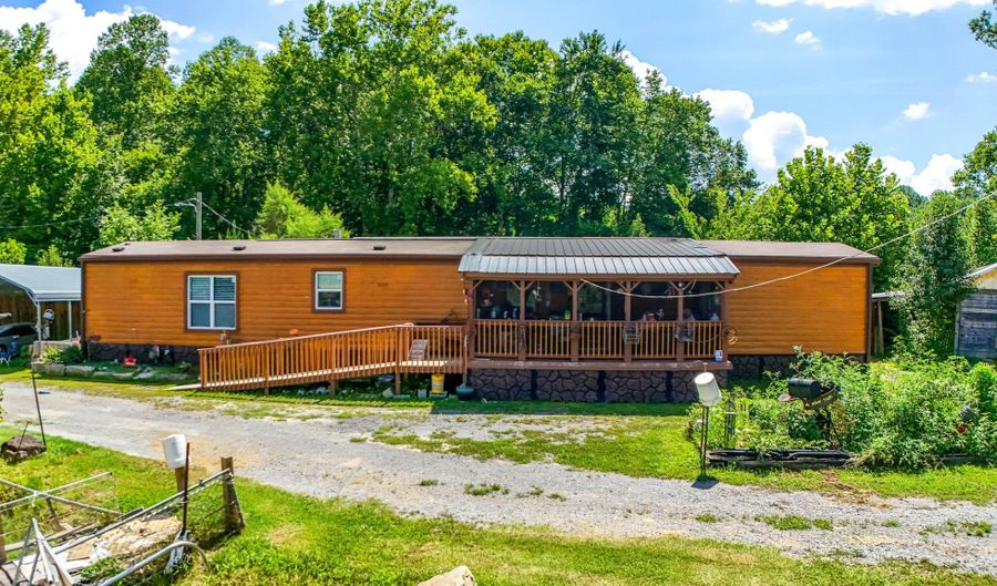 3500 State Hwy 930, Barbourville, KY 40906 - 3 Beds, 2 Bath