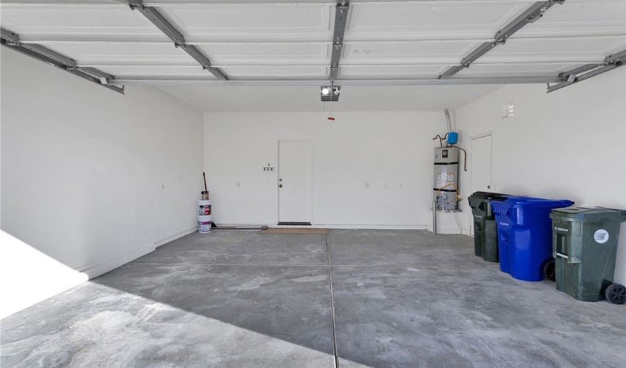 11772 Galewood, Adelanto, CA 92301 - 4 Beds, 2 Bath