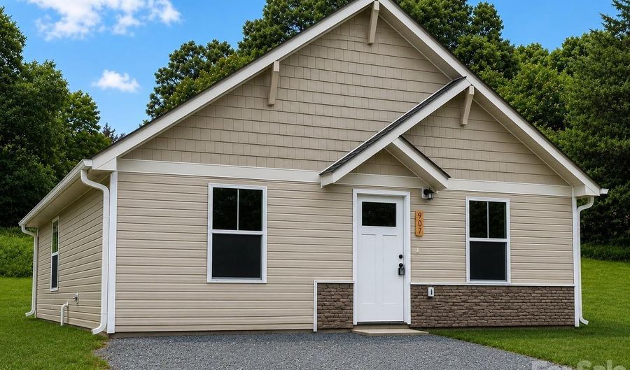 907 Hill St, Albemarle, NC 28001 - 2 Beds, 2 Bath