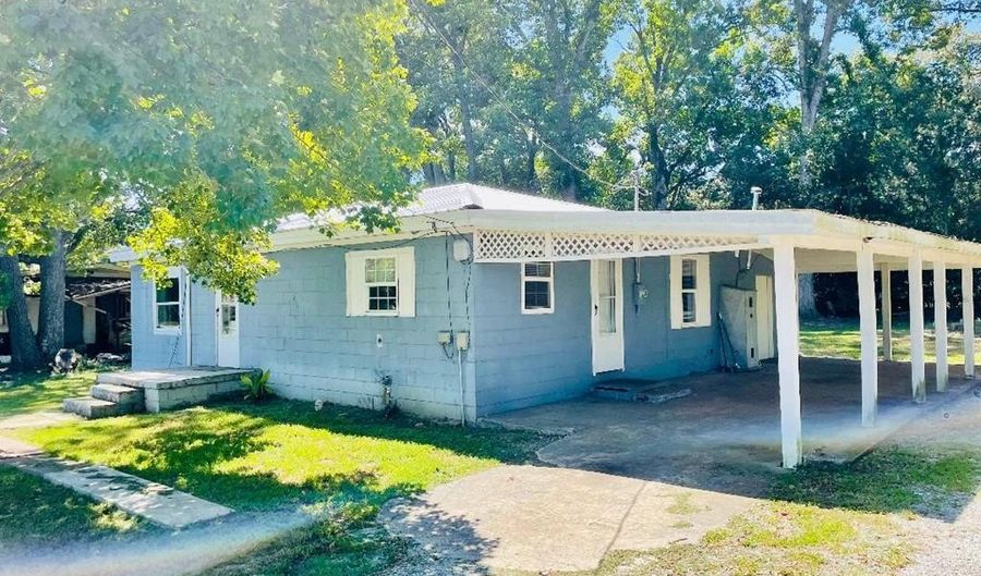 117 Rice St, Calhoun Falls, SC 29628 - 3 Beds, 1 Bath