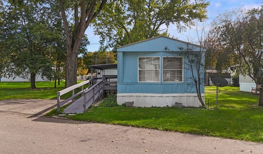 1520 Orange Rd Lot 22, Ashland, OH 44805 - 2 Beds, 2 Bath