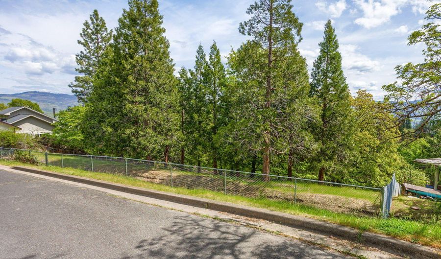 Terrace Street, Ashland, OR 97520 - 0 Beds, 0 Bath
