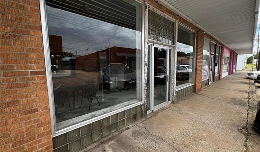 170 S Ohio, Atoka, OK 74525 - 0 Beds, 0 Bath