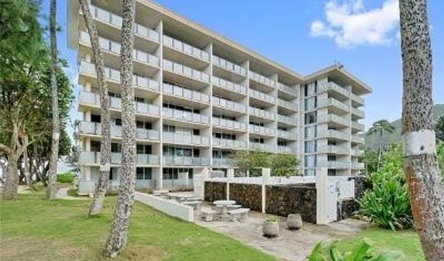 53-549 Kamehameha Hwy 110, Hauula, HI 96717 - 0 Beds, 1 Bath