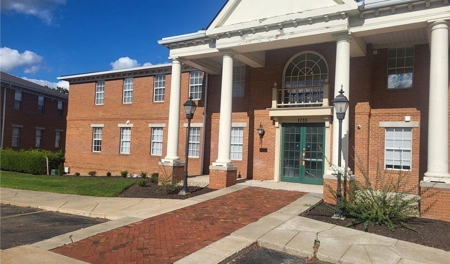 1765 Merriman Rd 100, Akron, OH 44313 - 2 Beds, 1 Bath