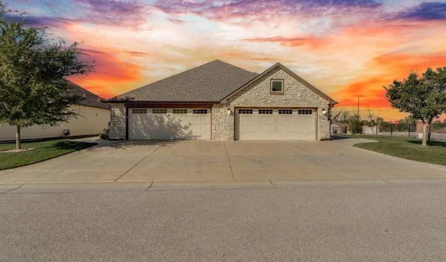 818 N McCloud Cir Unit 507, Andover, KS 67002 - 3 Beds, 3 Bath