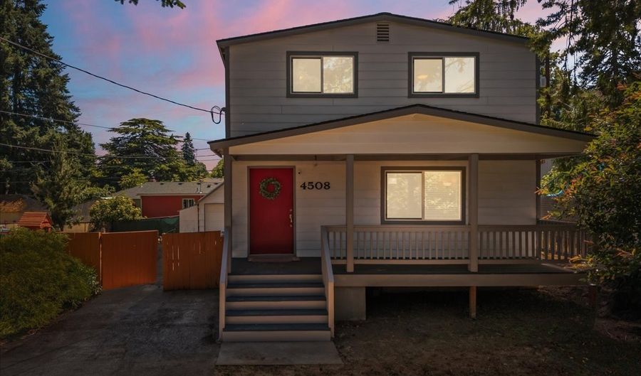 4508 SE MONROE St, Milwaukie, OR 97222 - 4 Beds, 3 Bath