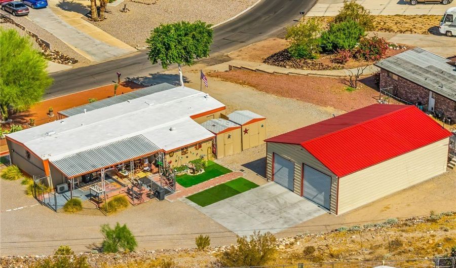 1684 Sierra Vista Dr, Bullhead City, AZ 86442 - 2 Beds, 2 Bath