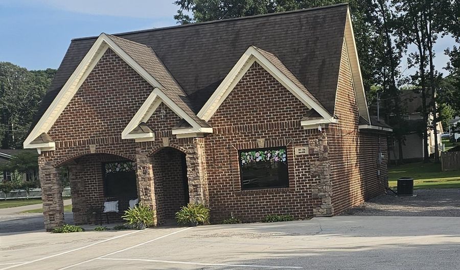 507 7th Ave NE, Arab, AL 35016 - 0 Beds, 1 Bath