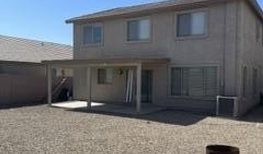 11266 W HARRISON St, Avondale, AZ 85323 - 3 Beds, 3 Bath