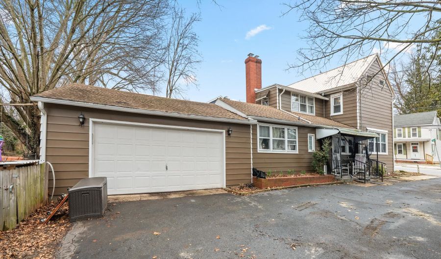 24 W DAVID St, Frederica, DE 19946 - 3 Beds, 2 Bath