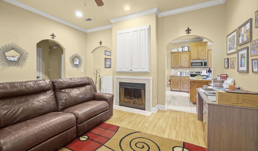 17532 Wisdom Dr, Baker, LA 70714 - 4 Beds, 2 Bath