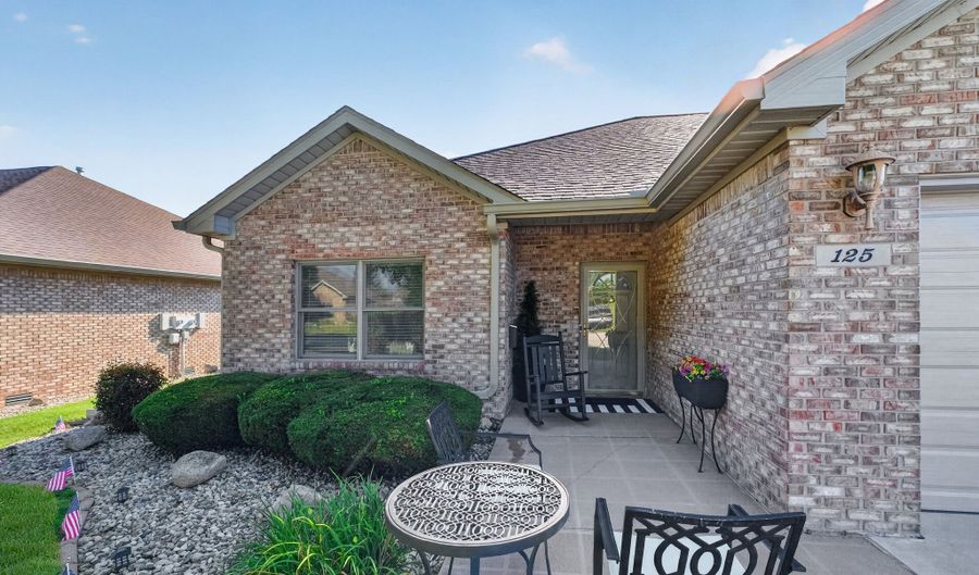125 Cardinal Ln, Alexandria, IN 46001 - 2 Beds, 2 Bath