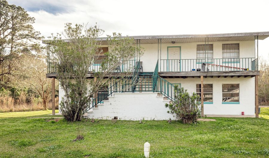 8429 Highway 613 1, Moss Point, MS 39562 - 2 Beds, 2 Bath