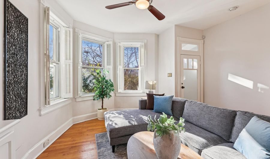 1414 N CAROLINA Ave NE, Washington, DC 20002 - 3 Beds, 2 Bath