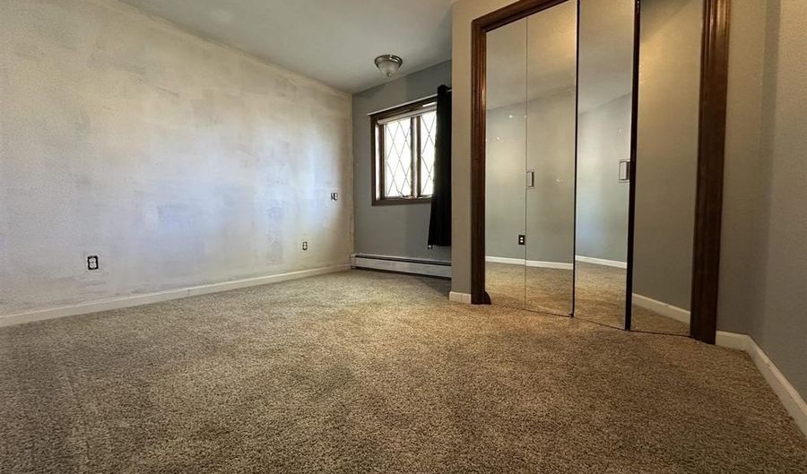 6 Mountain View Pl, Alamosa, CO 81101 - 4 Beds, 3 Bath
